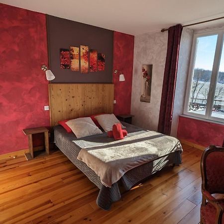 Chambres Et Tables D' Hotes Manglieu Exterior foto