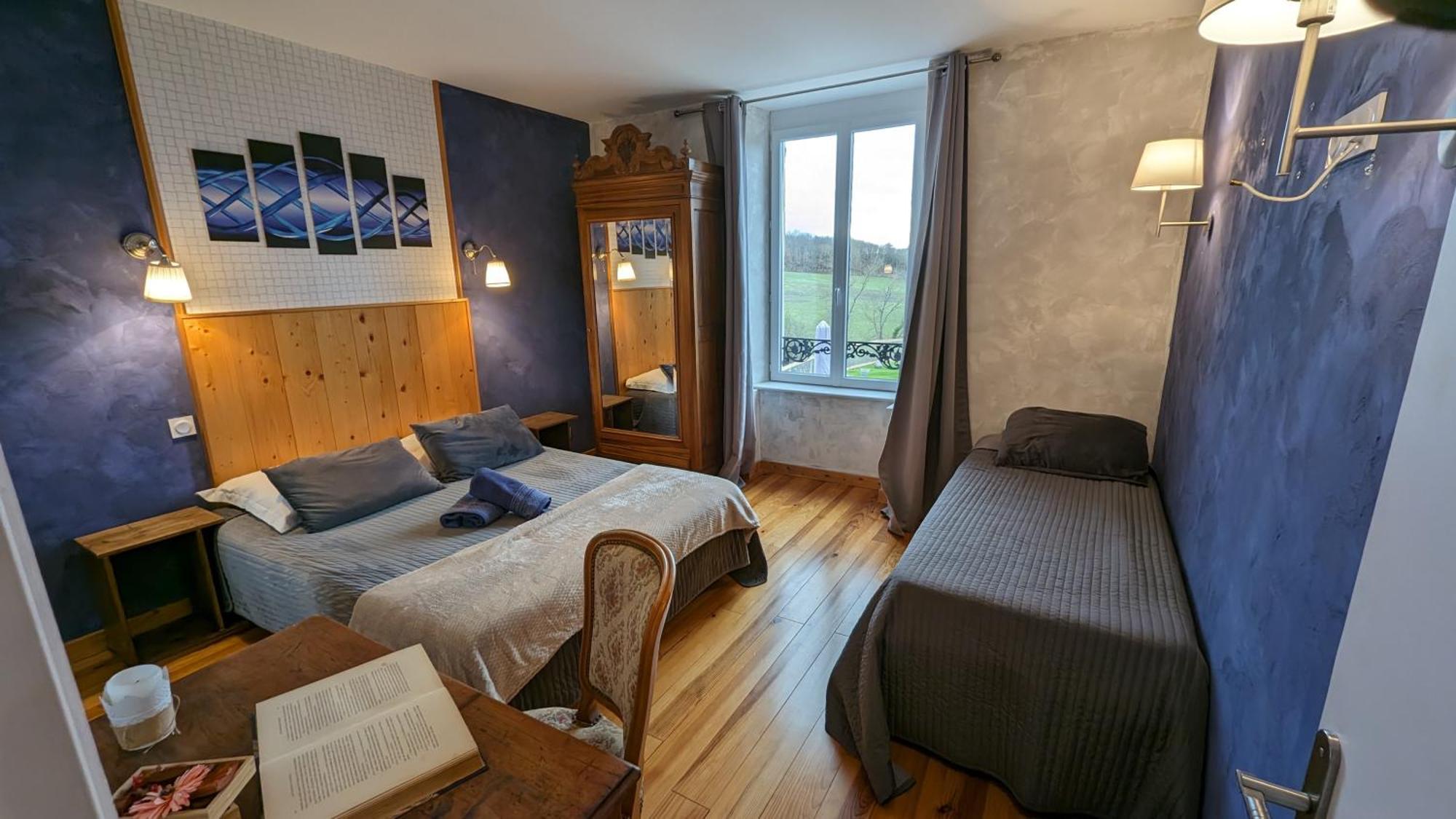 Chambres Et Tables D' Hotes Manglieu Exterior foto